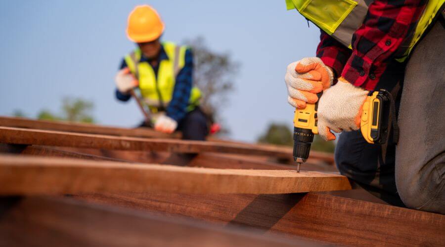 Professional residential roofers in Germantown, WI